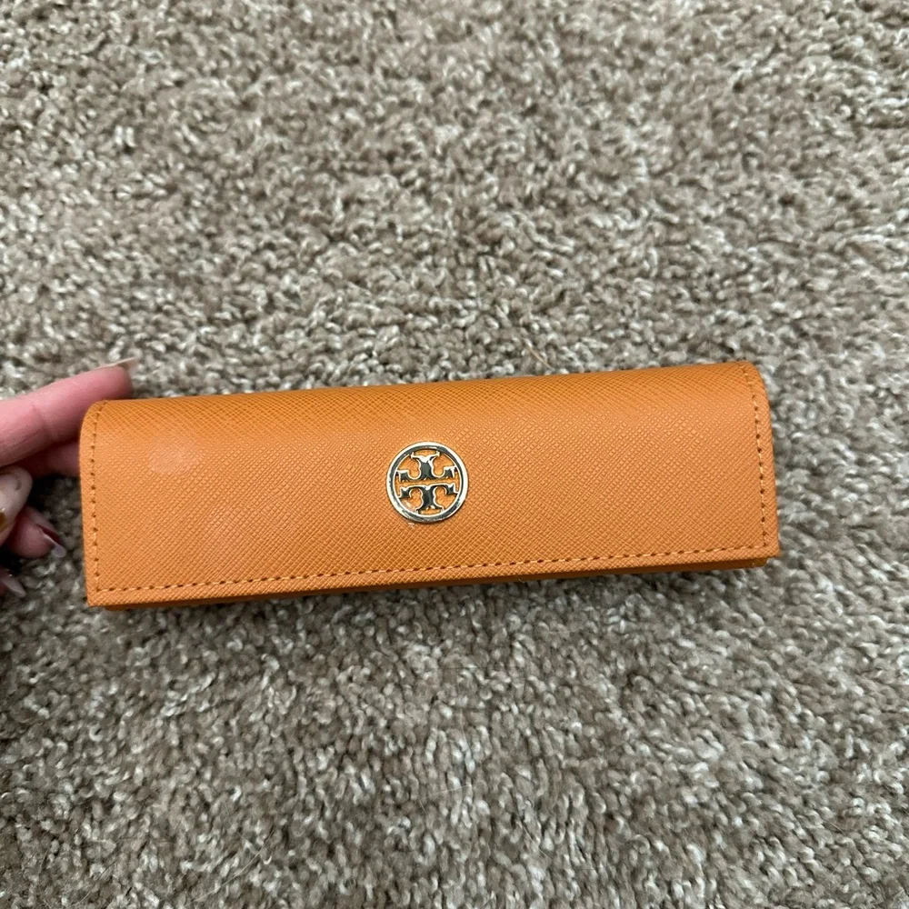 New Tory Burch Sunglasses Case